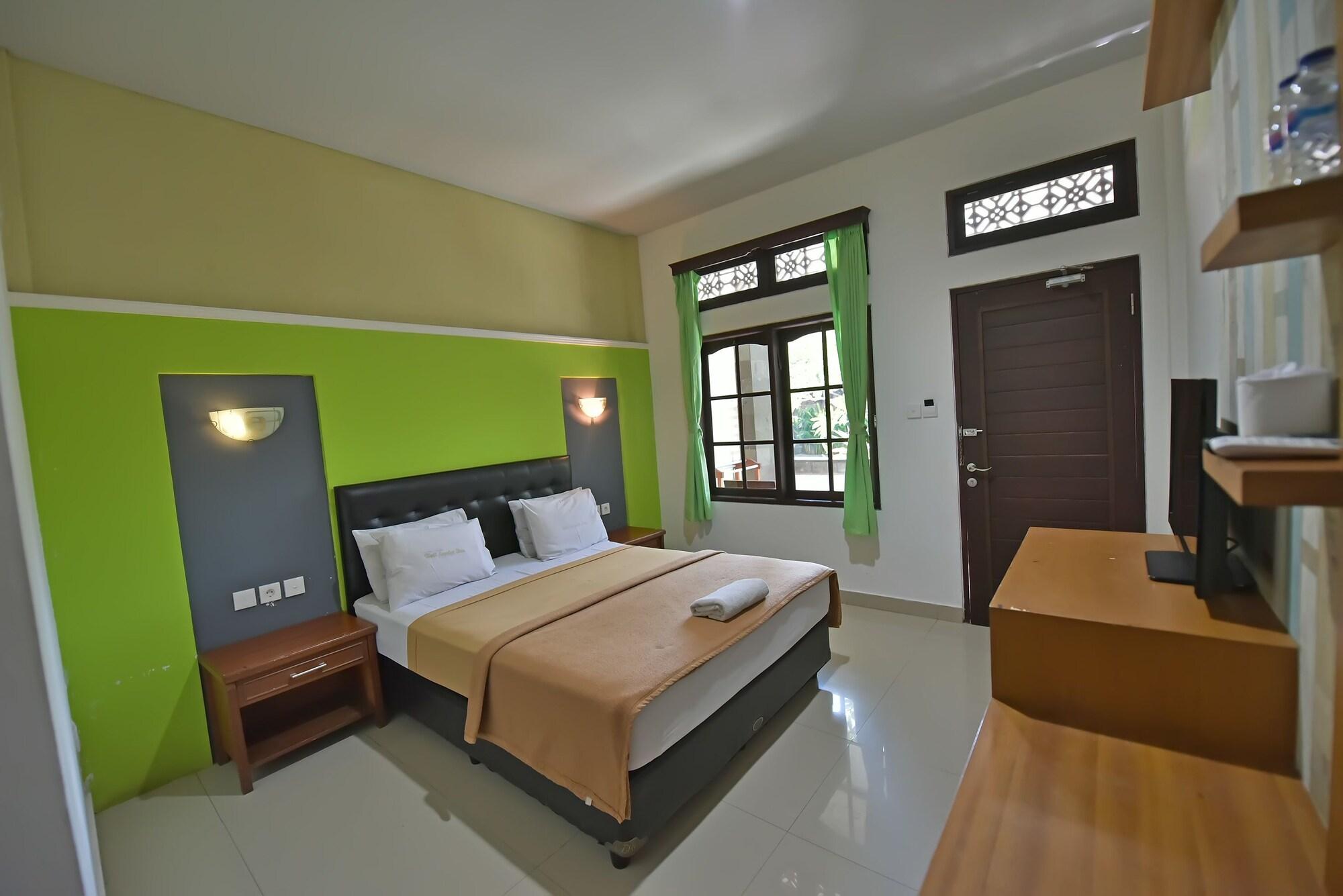 Sandat Hotel Kuta Кута Экстерьер фото