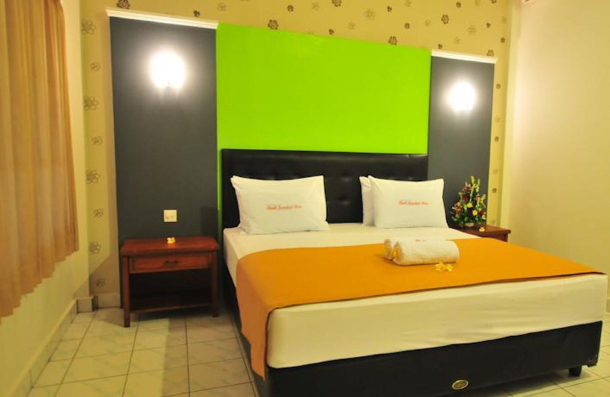 Sandat Hotel Kuta Кута Экстерьер фото