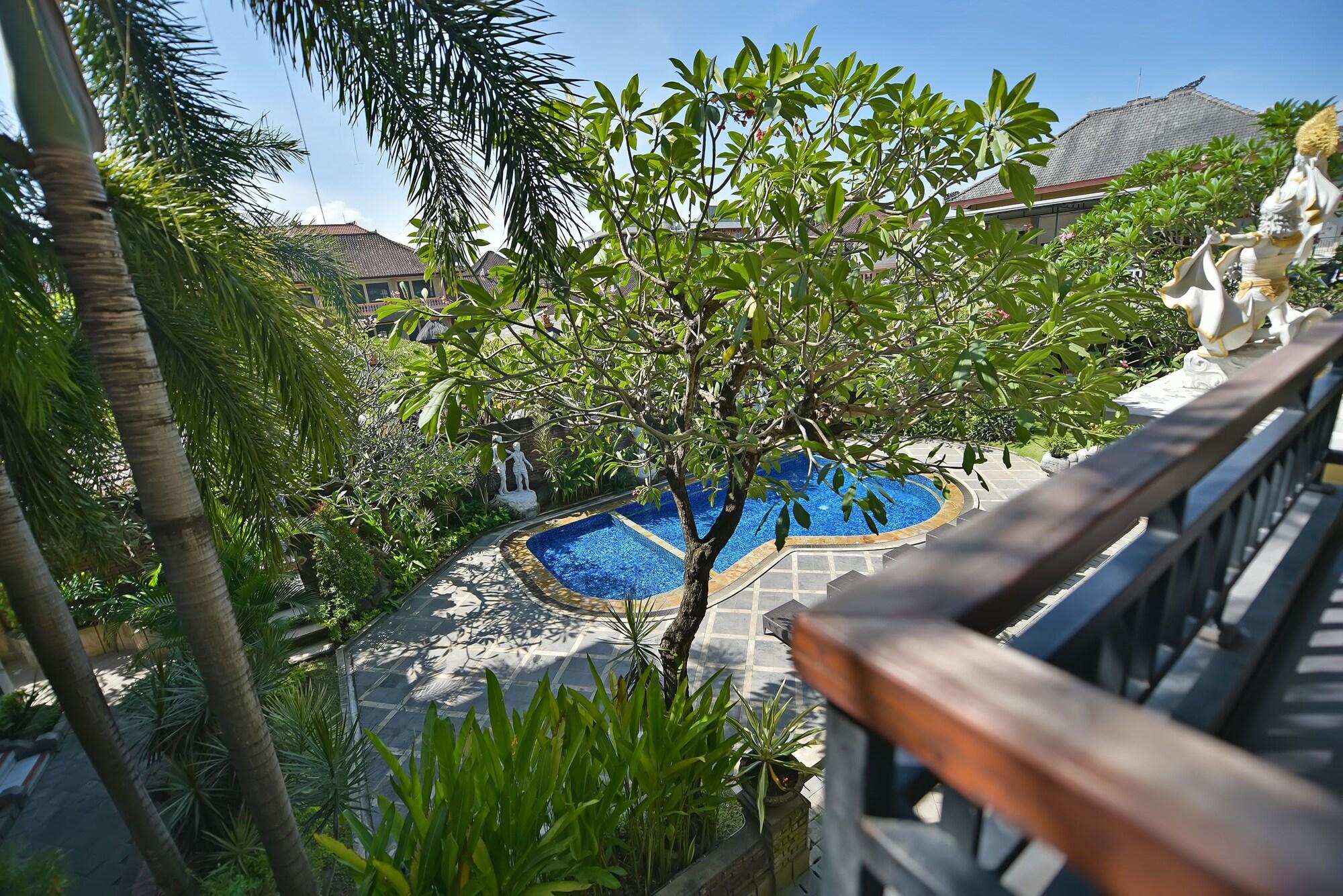 Sandat Hotel Kuta Кута Экстерьер фото