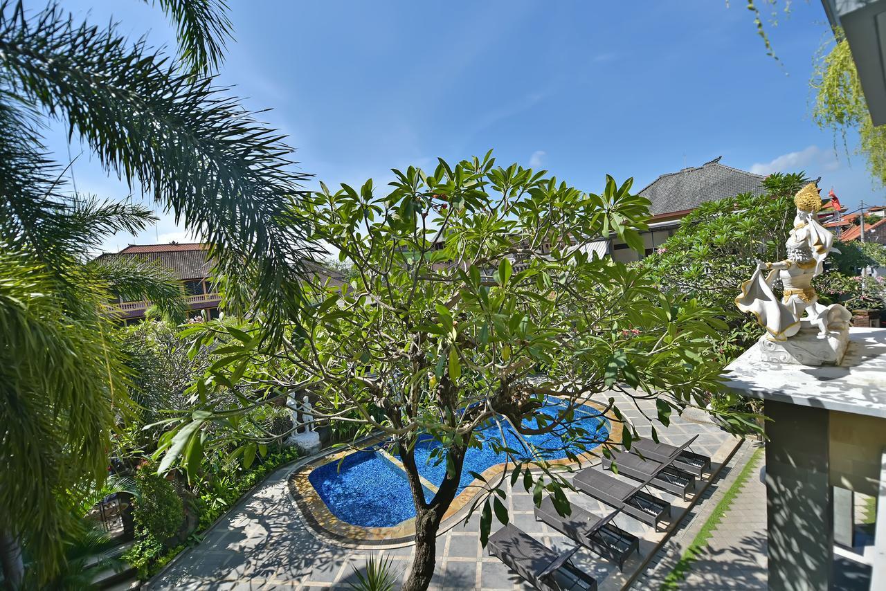 Sandat Hotel Kuta Кута Экстерьер фото