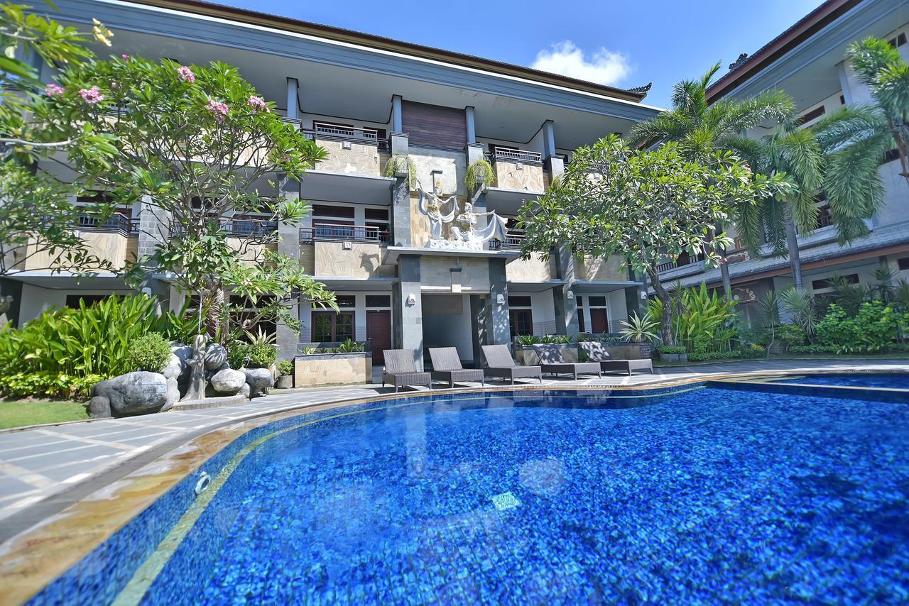 Sandat Hotel Kuta Кута Экстерьер фото