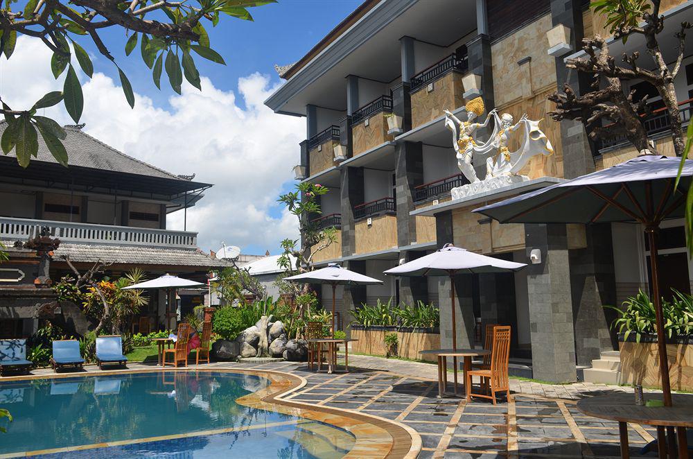 Sandat Hotel Kuta Кута Экстерьер фото